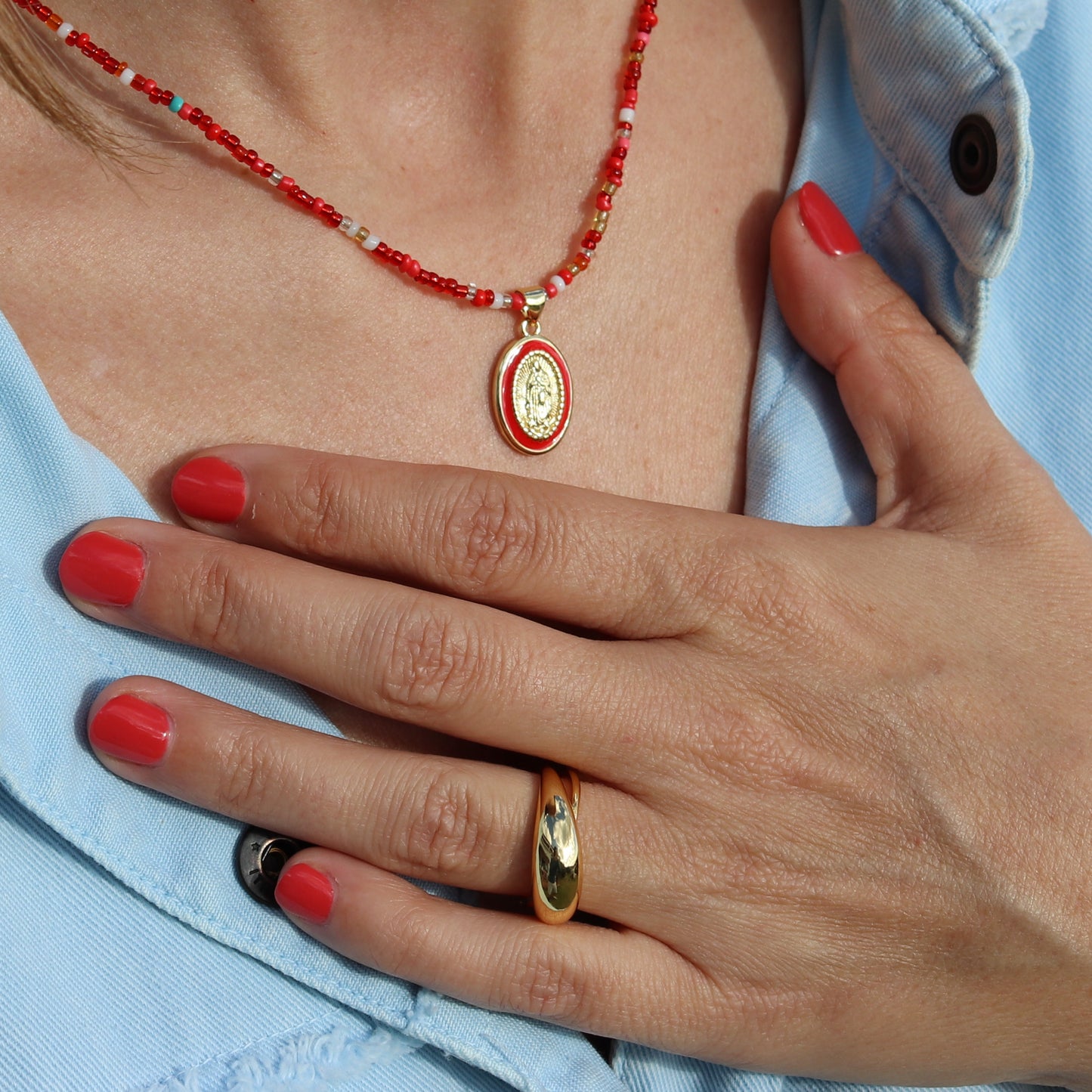 ANILLO OFELIA. Anillo ajustable en Plata de Ley 925 bañado en oro de 18 K