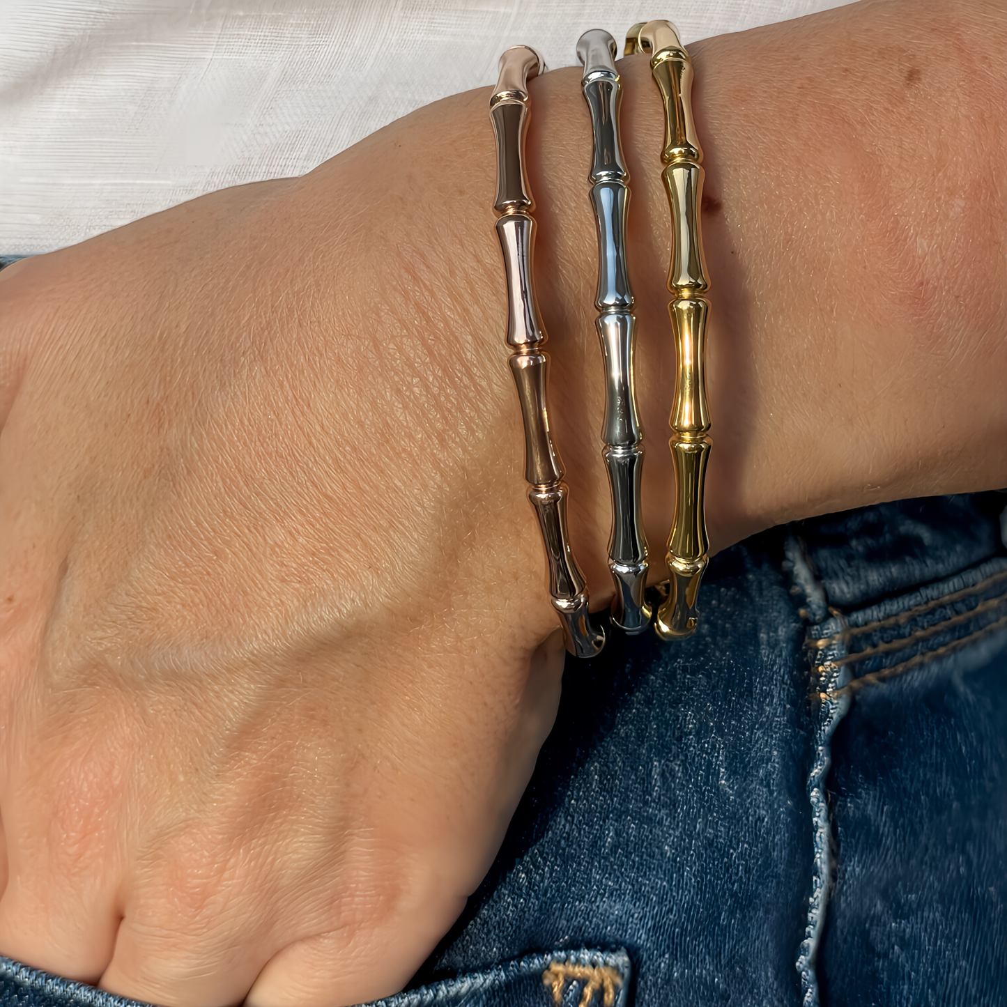 BRAZALETE BELINDA. Pulsera brazalete rígido de acero inoxidable