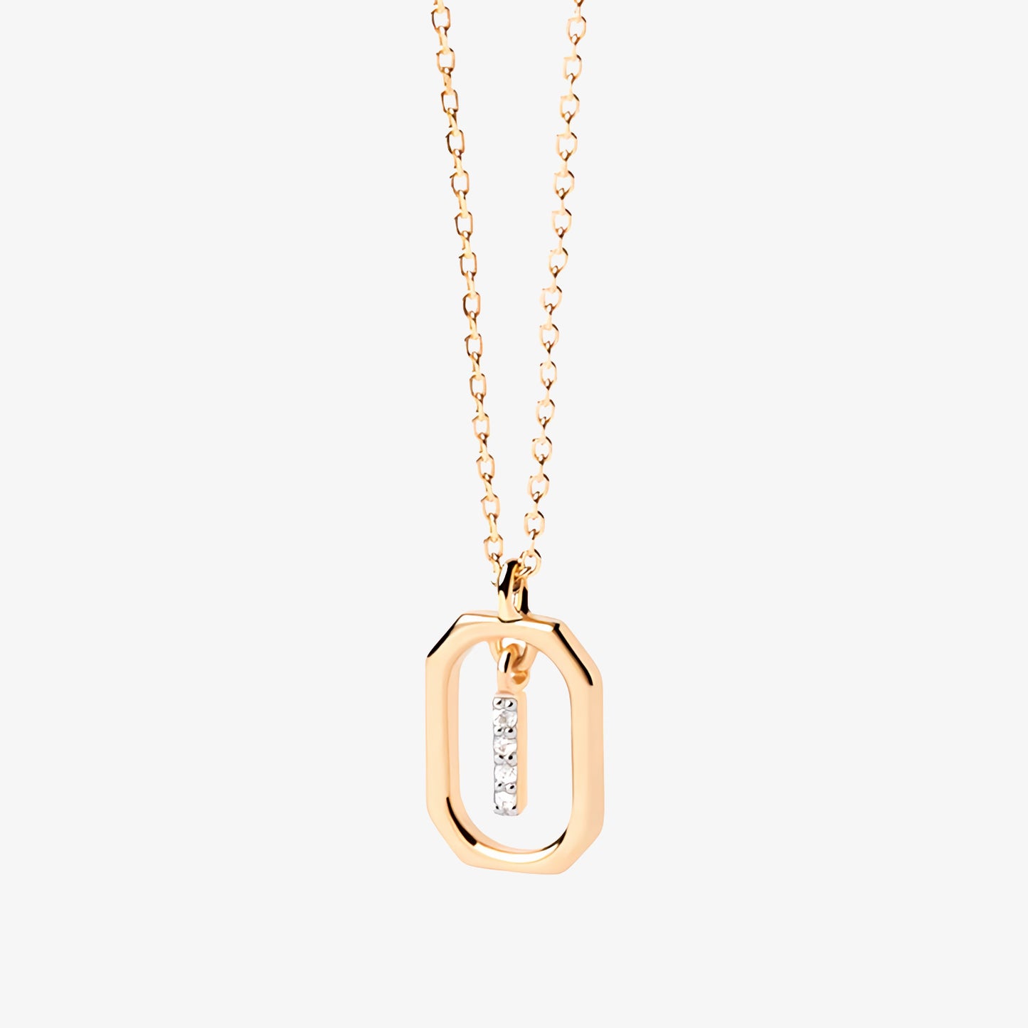COLLAR DEVA. Collar personalizado con inicial mini en Plata de Ley 925 bañada en oro de 18K y circonitas blancas
