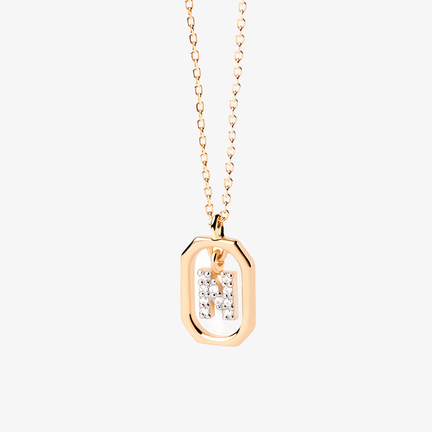COLLAR DEVA. Collar personalizado con inicial mini en Plata de Ley 925 bañada en oro de 18K y circonitas blancas