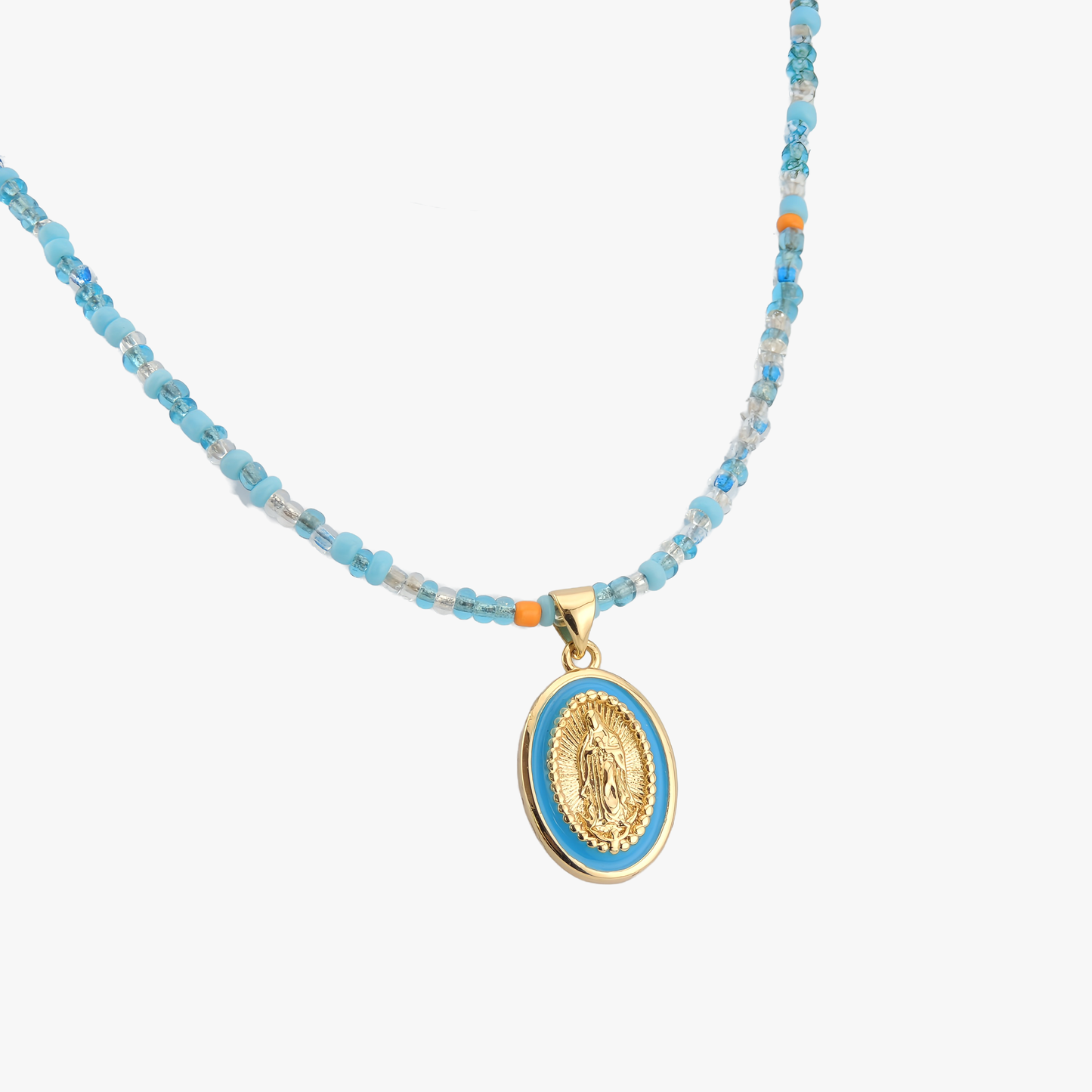 COLLAR MEDALLA VIRGEN NAZARET. Collar de cuentas de colores con medalla de la Virgen