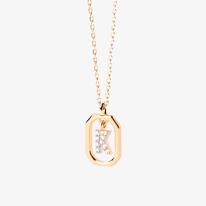 COLLAR DEVA. Collar personalizado con inicial mini en Plata de Ley 925 bañada en oro de 18K y circonitas blancas