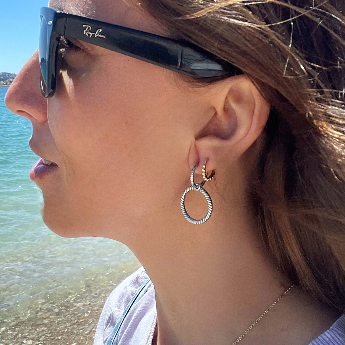 Pendientes Adela
