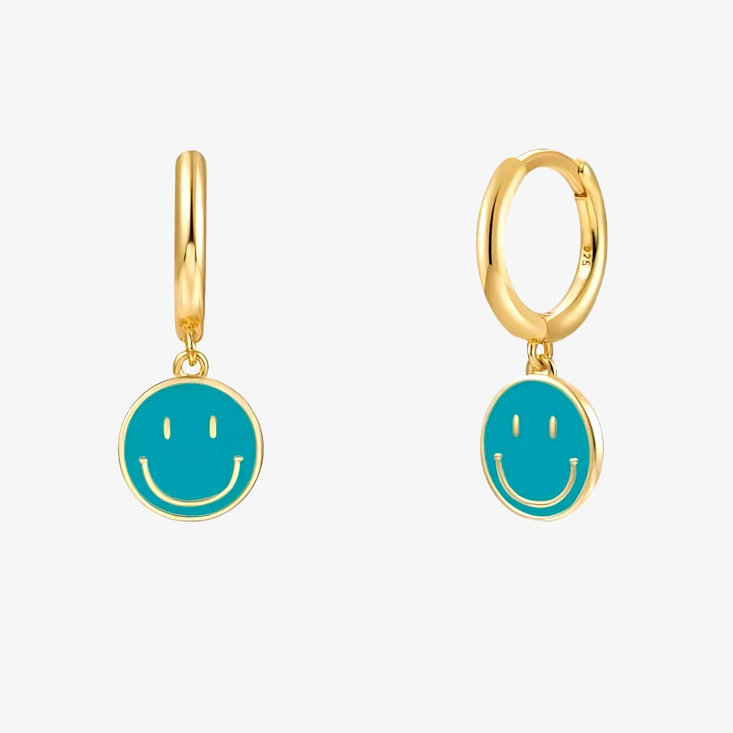 PENDIENTES PAULA. Aros de cobre bañado en oro de 18k con colgante de happy face turquesa ideales para niñas