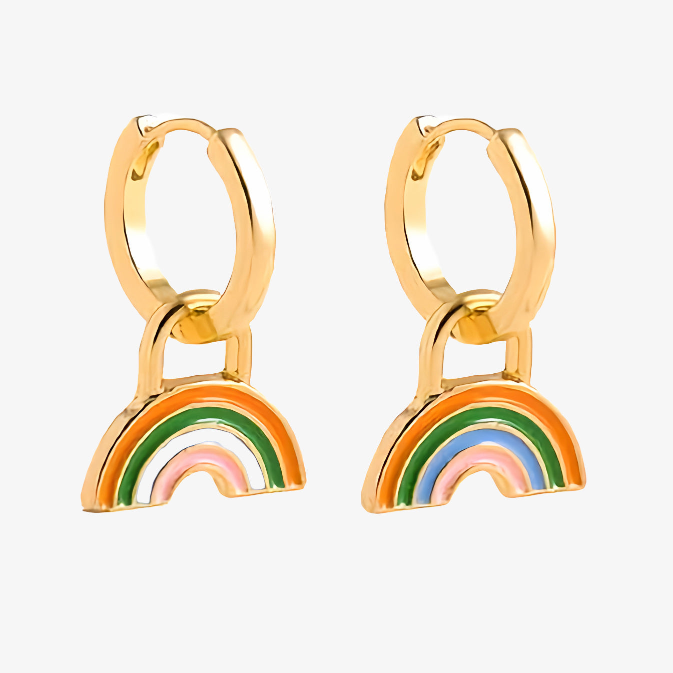 PENDIENTES PAZ. Aros de cobre bañado en oro de 18k con colgante de arcoíris ideales para niñas