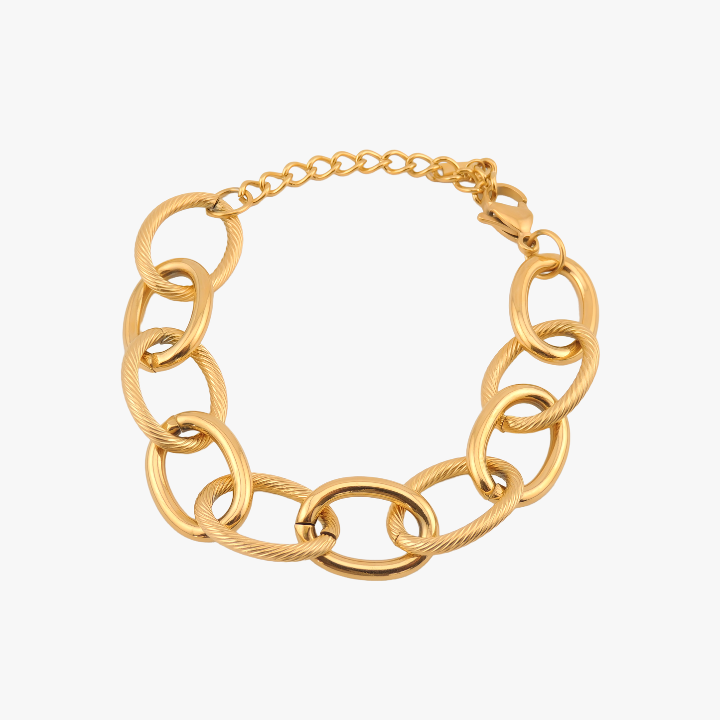 PULSERA BRISA. Pulsera ajustable de acero inoxidable bañado en oro de 18k