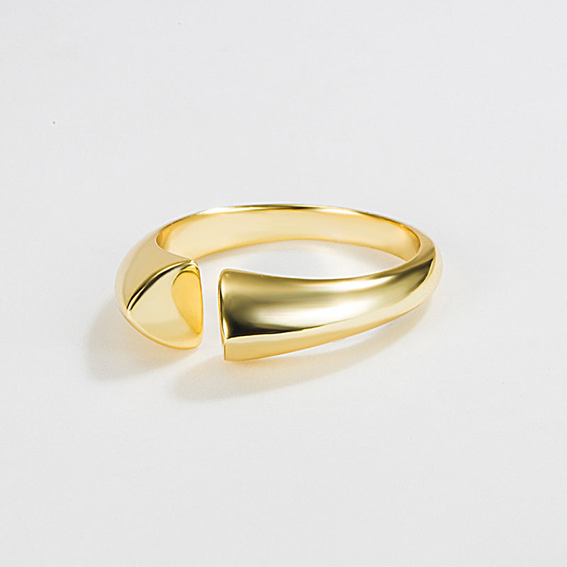 ANILLO BIMBA. Anillo ajustable en Plata de Ley 925 bañado en oro de 18 K