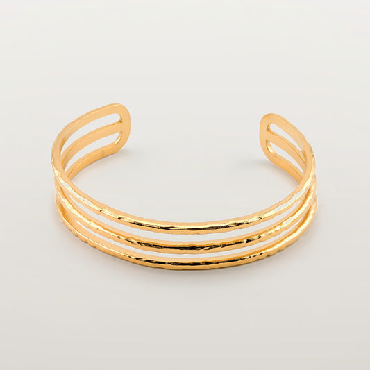 Brazalete rígido abierto de acero inoxidable bañado en oro de 18K, de 20 mm de ancho