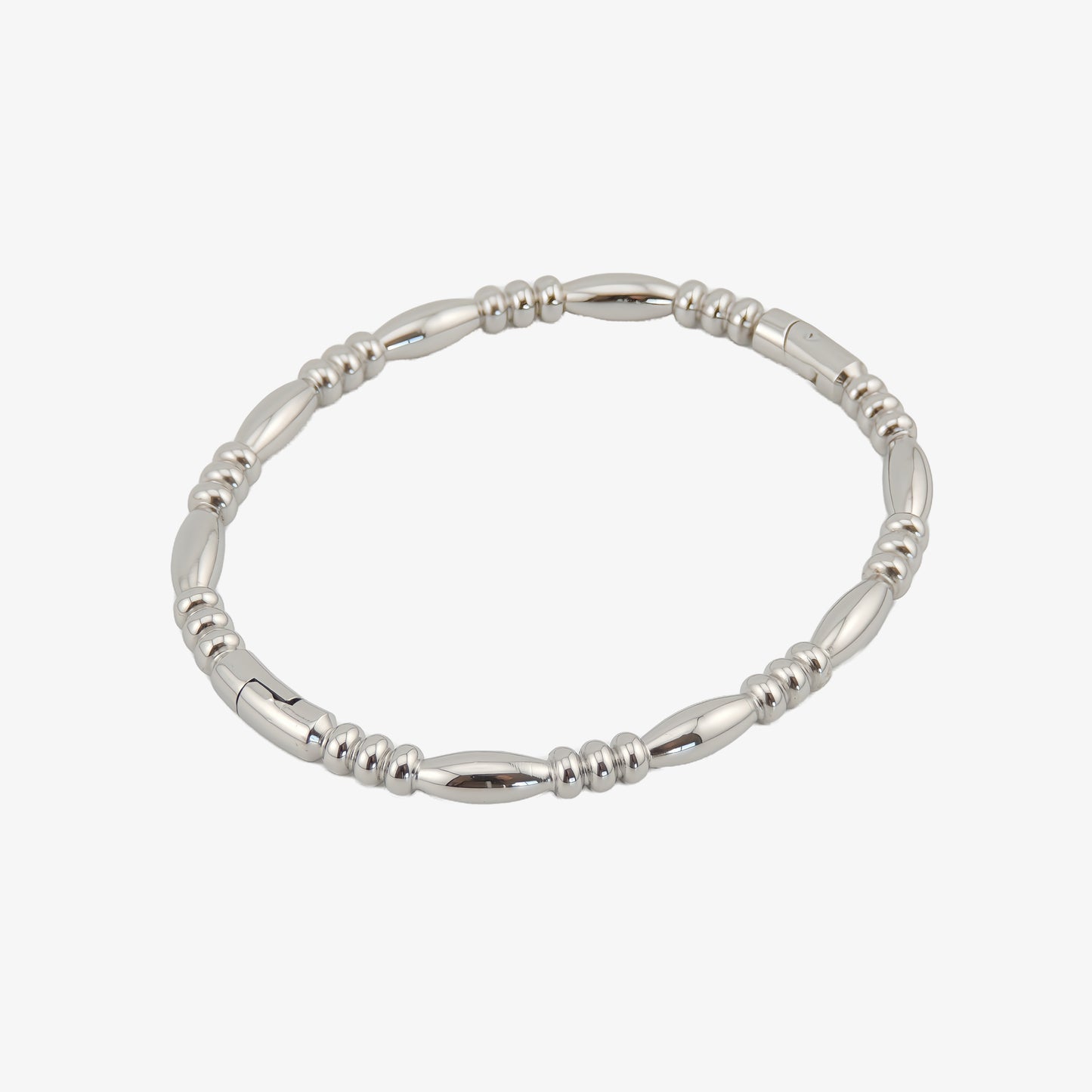 BRAZALETE PATRICIA. Pulsera brazalete rígido de acero inoxidable