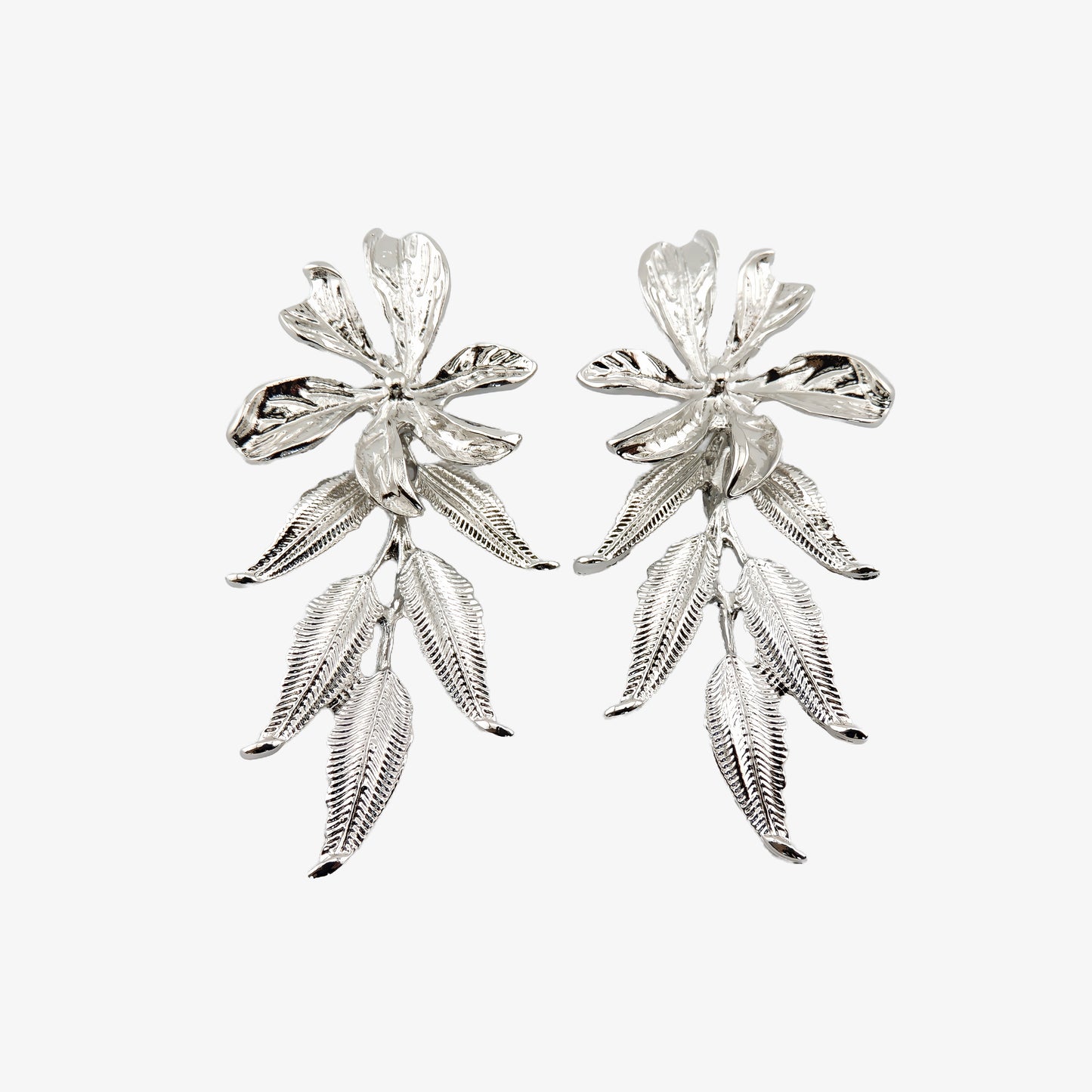 PENDIENTES ALBA. Pendientes largos en color plata