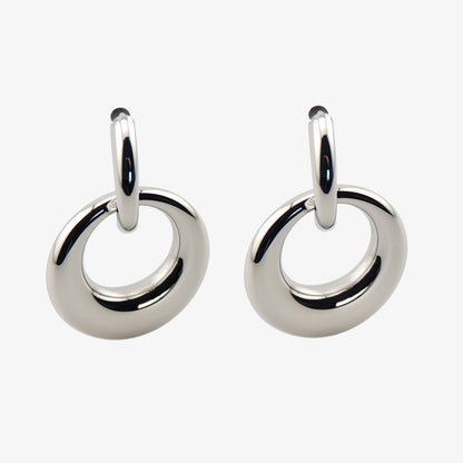 PENDIENTES CARLA. Pendientes con doble aro de acero inoxidable en color plata