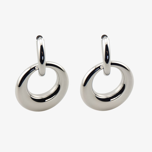PENDIENTES CARLA. Pendientes con doble aro de acero inoxidable en color plata