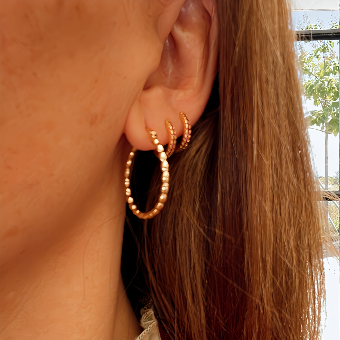 PENDIENTES ELVIRA. Aros en Plata de Ley 925 bañada en oro