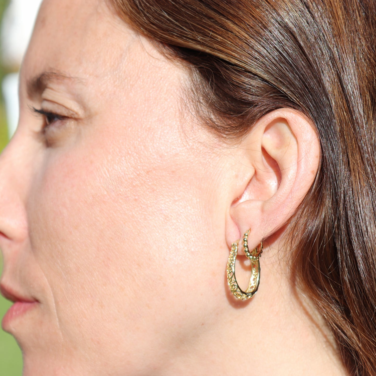 PENDIENTES INDIRA. Pendientes de aro de Plata de Ley 925 bañados en oro de 18K con estilo vintage.
