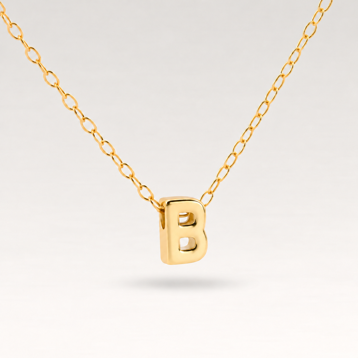 Collar con inicial de plata de ley 925 bañada en oro de 18K, colgante de la letra B