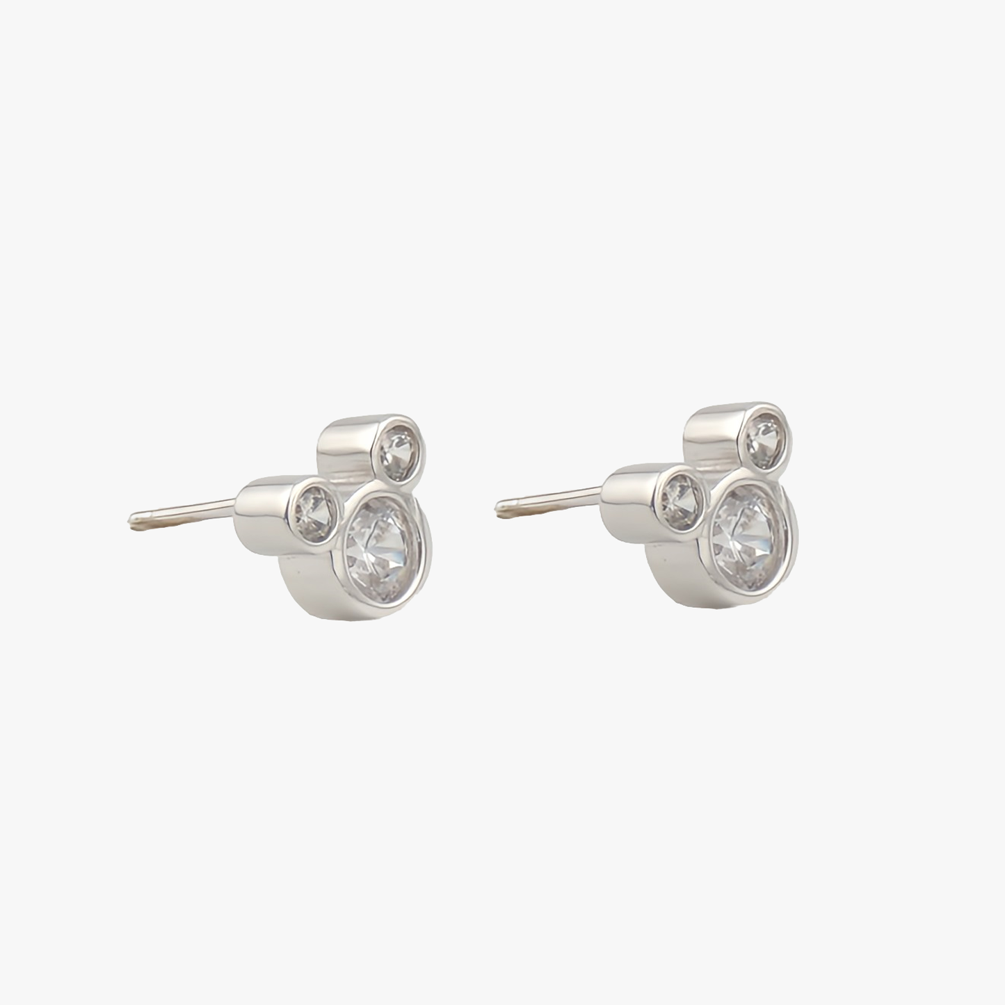 PENDIENTES PAOLA. Pendientes Mickey Mouse en plata de ley 925 con circonita en color blanco