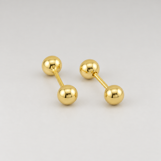 Pendientes de bolita pequeños de plata de ley 925 bañada en oro de 18K, de 4 mm, con cierre de bola