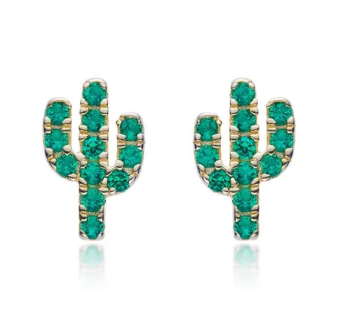 PENDIENTES LEIRE. Pendientes de Plata de Ley 925 bañado en oro con forma de cactus con circonitas color verde